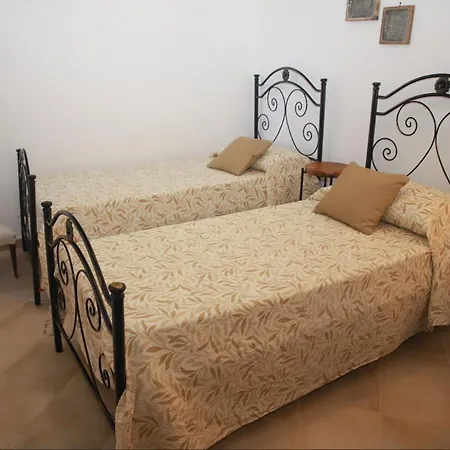 Arisa With Pool סלבה די פאסנו