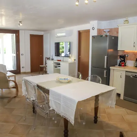 Apartmán Arisa With Pool Selva Di Fasano